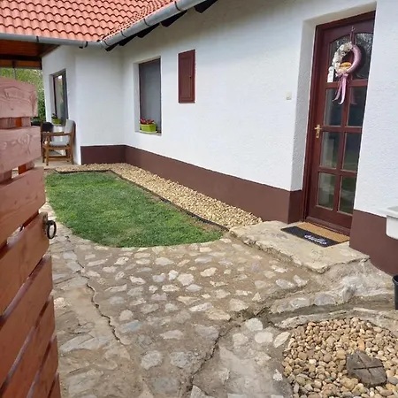 Idill Ueduelohaz Ferienhaus Tiszafüred